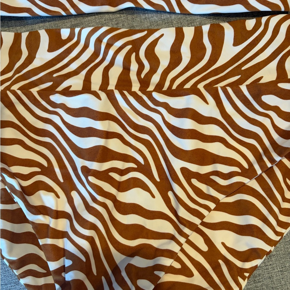 Zebra Print Bikini Set - Picture 3 of 10